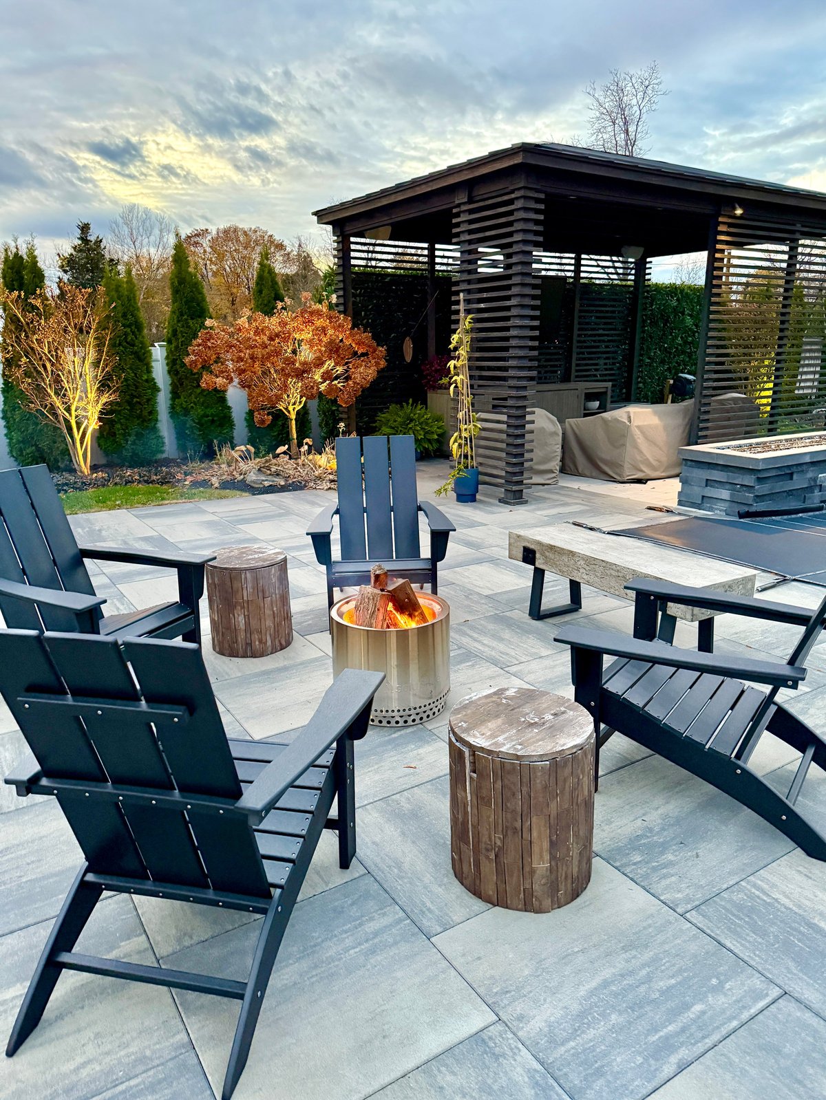 Firepit seating area